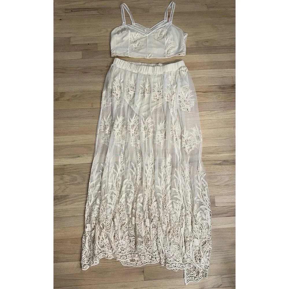 Fashion to Figure SRV x FTF Sheer Lace Maxi Skirt Crop Top Plus Size 2X - Picture 1 of 8